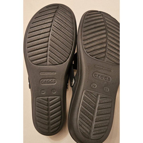 Crocs Sanrah 203342 Navy Blue w/ Silver Circle Wedge Slip on Thong Sandals Women - Picture 9 of 11